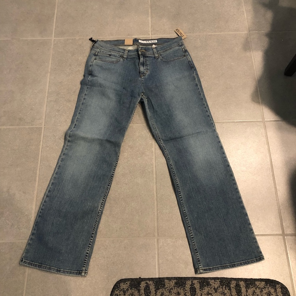 DKNY jeans*lowest price* brand new